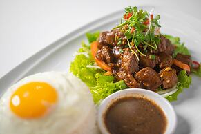 Palace Gate Hotel & Residence By EHM