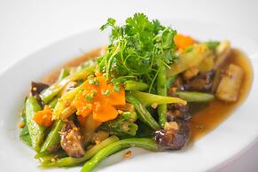 Palace Gate Hotel & Residence By EHM