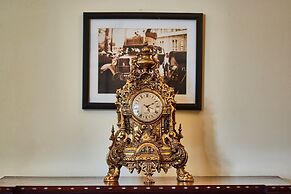 Palace Gate Hotel & Residence By EHM