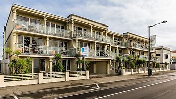 Pebble Beach Motor Inn