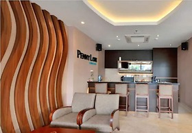 Hotel California Bandung