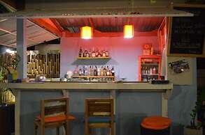 Think & Retro Cafe Lipa Noi Samui