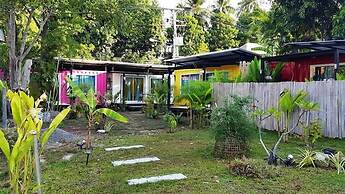 Think & Retro Cafe Lipa Noi Samui