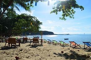 Think & Retro Cafe Lipa Noi Samui