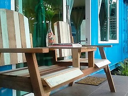 Think & Retro Cafe Lipa Noi Samui