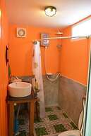 Think & Retro Cafe Lipa Noi Samui