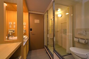 Okinawa Kariyushi LCH Izumizaki Kenchomae