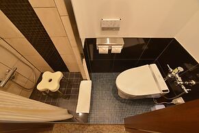 Okinawa Kariyushi LCH Izumizaki Kenchomae