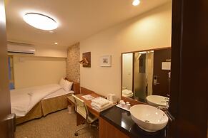 Okinawa Kariyushi LCH Izumizaki Kenchomae