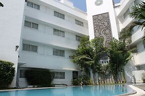 AMS Raj Palace Sundar