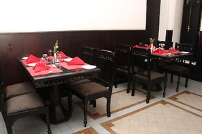 AMS Raj Palace Sundar