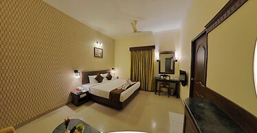 AMS Raj Palace Sundar