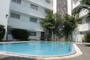 AMS Raj Palace Sundar