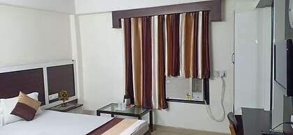 Hotel Su Shree Continental