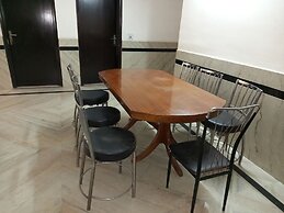 Hotel Su Shree Continental