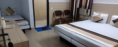 Hotel Su Shree Continental