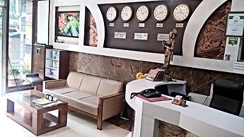 Hotel Su Shree Continental