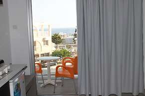 A. Maos Hotel Apartments