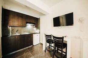 A. Maos Hotel Apartments