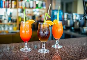 A. Maos Hotel Apartments