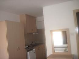 A. Maos Hotel Apartments