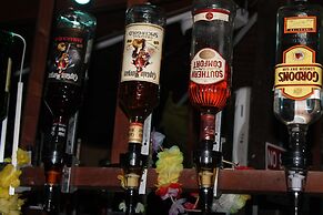 A. Maos Hotel Apartments