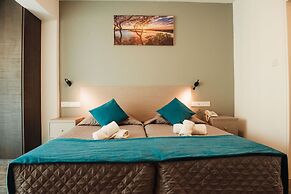 A. Maos Hotel Apartments