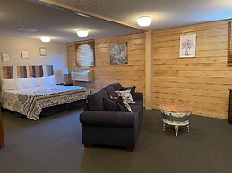 Paddle Wheel Inn
