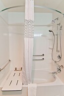 Hampton Inn & Suites Pensacola/I-10 Pine Forest Road