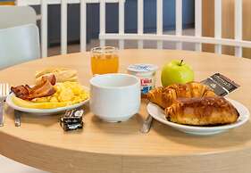 B&B HOTEL Lyon Centre Monplaisir
