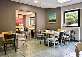 B&B HOTEL Toulouse Centre Canal du Midi