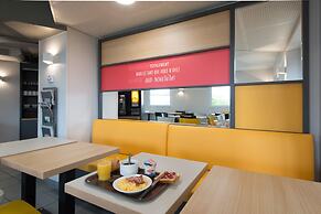B&B HOTEL Blois Sud Vineuil