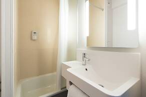 B&B HOTEL Blois Sud Vineuil