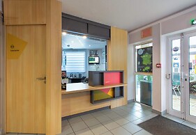 B&B HOTEL Blois Sud Vineuil