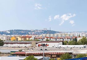 B&B HOTEL Lyon Sud Etats-Unis