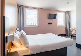 B&B HOTEL Lyon Sud Etats-Unis