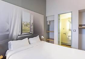 B&B HOTEL Bordeaux Mérignac HOTEL de Ville