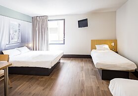 B&B HOTEL Bordeaux Mérignac HOTEL de Ville