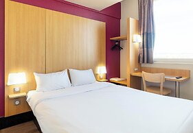 B&B HOTEL Lyon Vénissieux