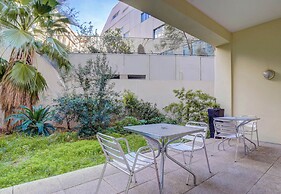 B&B HOTEL Marseille Centre La Joliette