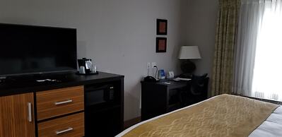 Comfort Inn & Suites Tulsa I-44 West - Rt 66