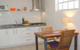 Pauline's Apartments Aruba