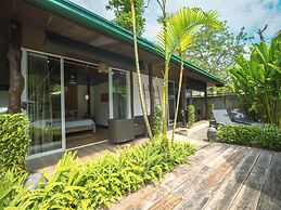 Cadlao Resort & Restaurant