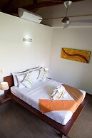 Cadlao Resort & Restaurant