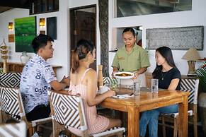 Cadlao Resort & Restaurant