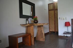 Cadlao Resort & Restaurant