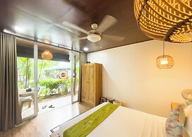 Cadlao Resort & Restaurant