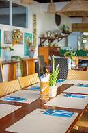 Cadlao Resort & Restaurant