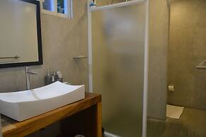 Cadlao Resort & Restaurant