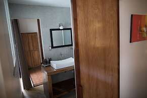 Cadlao Resort & Restaurant